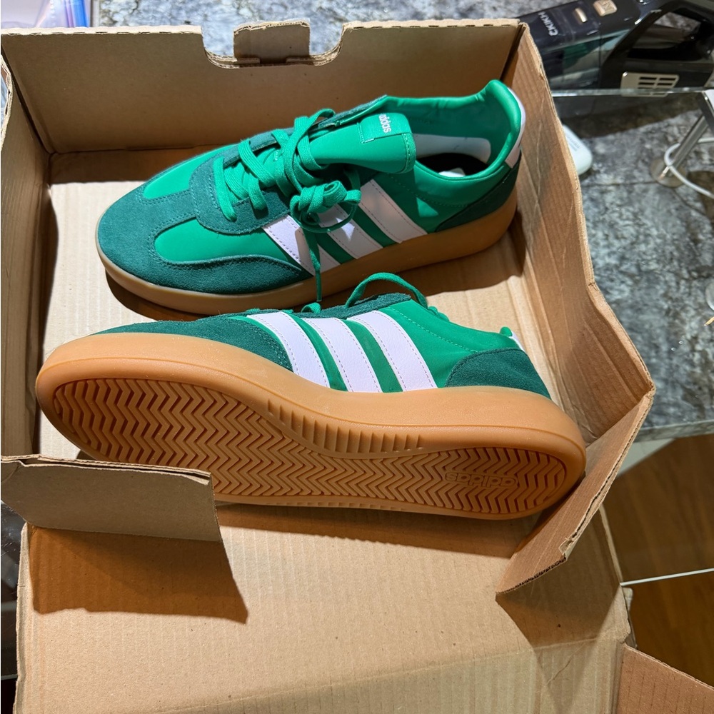 adidas Green Suede sneakers - Picture 3 of 4
